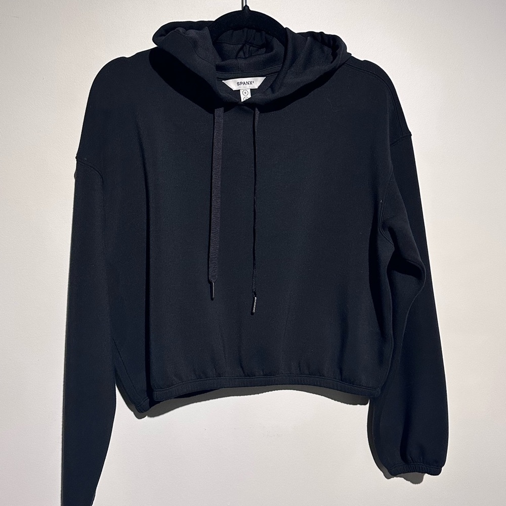 SPANX Black Cropped Hoodie Sweatshirt Relaxed Fit